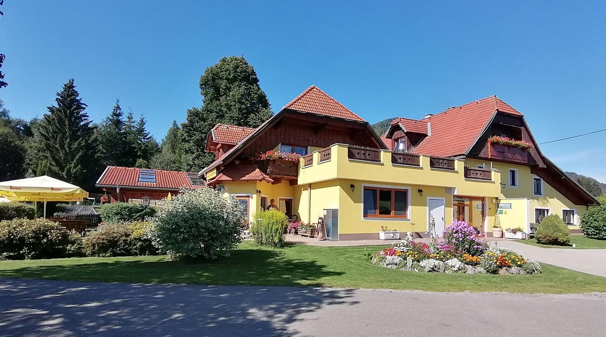 Hotel Gasthof Seeblick Zeutschach Exterior foto